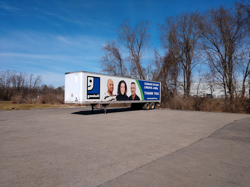 Thrift Store «Goodwill Outlet Center & Donation Center», reviews and photos