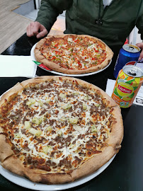 Plats et boissons du Pizzeria FAMILY PIZZA à Perpignan - n°16