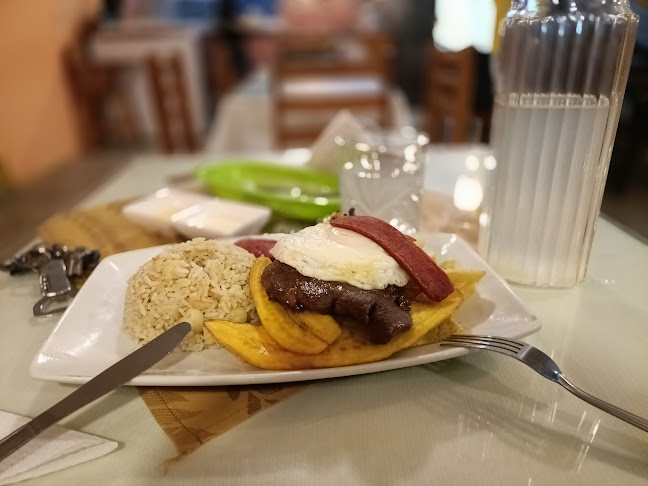 Opiniones de Restaurant Oasis & Burger en Talara - Restaurante