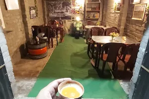 Gully Café image