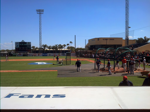 Car Dealer «Regal Automotive», reviews and photos, 2615 Lakeland Hills Blvd, Lakeland, FL 33805, USA