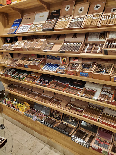 Tobacco Shop «PLYMOUTH CIGARS AND TOBACCO», reviews and photos, 16605 County Rd 24 #203, Plymouth, MN 55447, USA