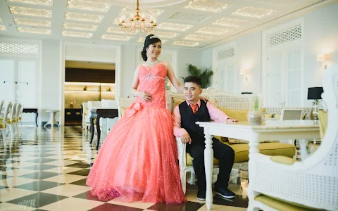 Salon Yenny Bali Wedding image