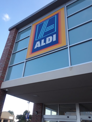 Supermarket «ALDI», reviews and photos, 1549 E Belt Line Rd, Richardson, TX 75081, USA