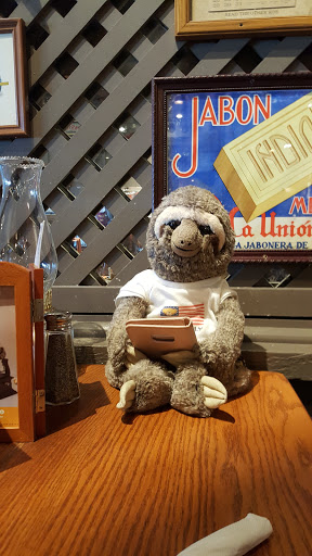 American Restaurant «Cracker Barrel Old Country Store», reviews and photos, 800 N Interstate Dr, Norman, OK 73072, USA