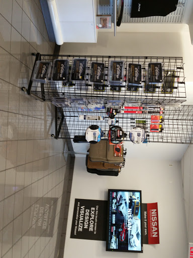 Nissan Dealer «Henderson Nissan», reviews and photos, 295 Auto Mall Dr, Henderson, NV 89014, USA