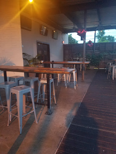 Shopping Mall «Lamar Park Shopping Center», reviews and photos, 3850 S Alameda St, Corpus Christi, TX 78411, USA