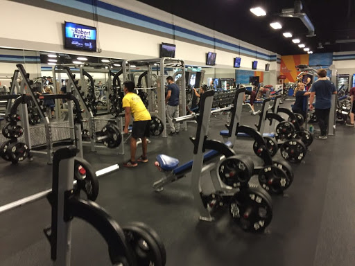 Health Club «Crunch - La Verne», reviews and photos, 1473 Foothill Blvd, La Verne, CA 91750, USA