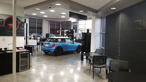 Car Dealer «MINI of Ontario», reviews and photos, 1251 Auto Center Dr, Ontario, CA 91761, USA
