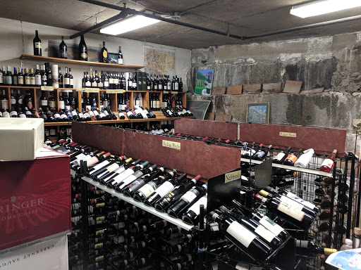 Liquor Store «Federal Wine & Spirits», reviews and photos, 29 State St, Boston, MA 02109, USA