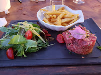 Steak tartare du Restaurant La Guinguette des Pieds Nus à Le Grau-du-Roi - n°5