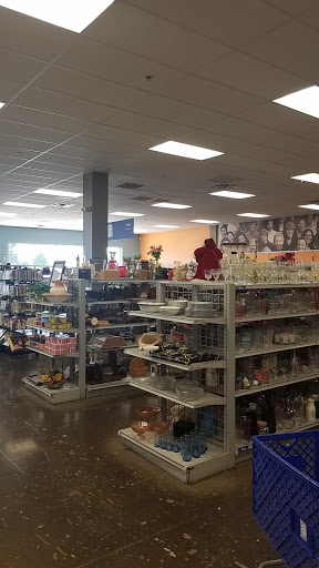 Clothing Store «Goodwill Store and Donation Station», reviews and photos