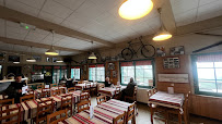 Atmosphère du Restaurant du Col du Tourmalet à Barèges - n°5