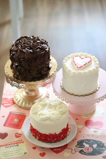 Wedding Bakery «THE CHOCOLATE a dessert cafe», reviews and photos, 212 State St, Orem, UT 84058, USA