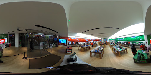 Computer Store «Microsoft Store - City Creek Center», reviews and photos, 51 Main St #145, Salt Lake City, UT 84111, USA