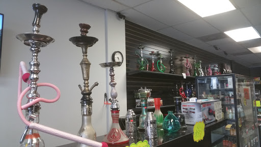 Vaporizer Store «Still Smokin Smoke Shop & Vape Bar», reviews and photos, 6359 Westheimer Rd, Houston, TX 77057, USA