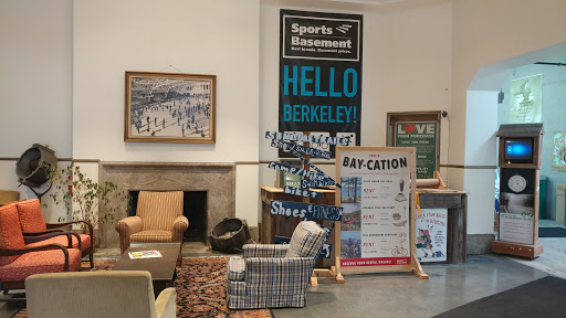 Sporting Goods Store «Sports Basement Berkeley», reviews and photos, 2727 Milvia St, Berkeley, CA 94703, USA
