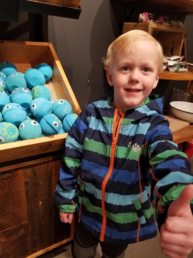 Cosmetics Store «Lush Cosmetics», reviews and photos, 2500 N Mayfair Rd, Milwaukee, WI 53226, USA