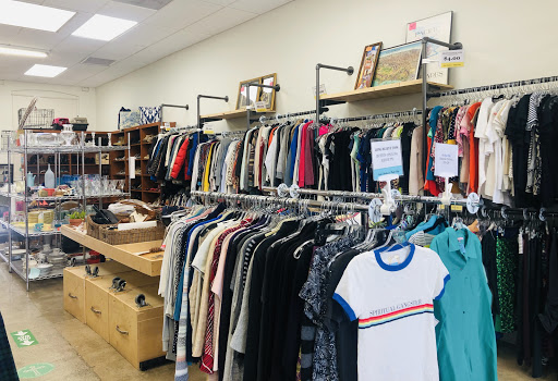 Thrift Store «St. Matthew’s Thrift Shop», reviews and photos, 2812 Main St, Santa Monica, CA 90405, USA
