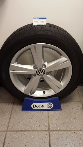 Used Car Dealer «Volkswagen Of Salem», reviews and photos, 3335 Del Webb Ave NE, Salem, OR 97301, USA