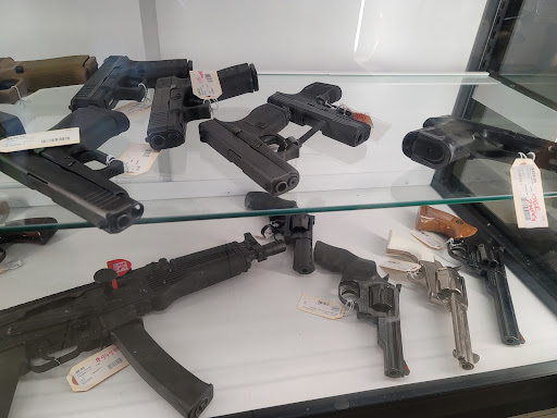 Pawn Shop «The PawnStore», reviews and photos, 3005 Douglas Ave, Des Moines, IA 50310, USA