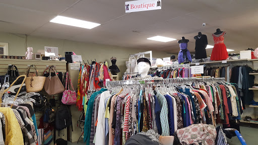 Used Clothing Store «T.E.A.M. Resale Shop», reviews and photos, 300 W Main St, Tomball, TX 77375, USA