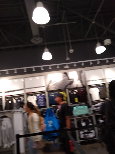 Shoe Store «Adidas», reviews and photos, 447 Great Mall Dr #556, Milpitas, CA 95035, USA