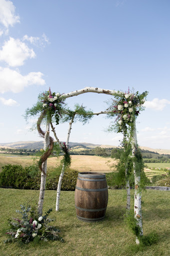 Florist «Dixon Florist & Gift Shop», reviews and photos, 150 E A St, Dixon, CA 95620, USA