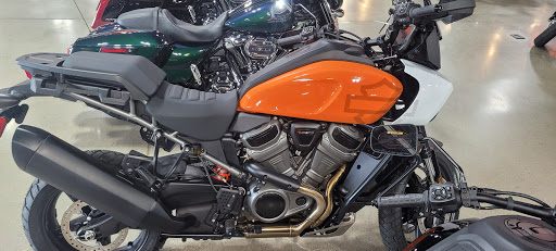 Motorcycle Dealer «Centennial Park Harley-Davidson», reviews and photos, 12477 Broad St SW, Pataskala, OH 43062, USA