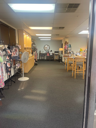 Cosmetics Store «Merle Norman Cosmetic Studio - Champaign», reviews and photos, 1123 Windsor Rd, Champaign, IL 61821, USA