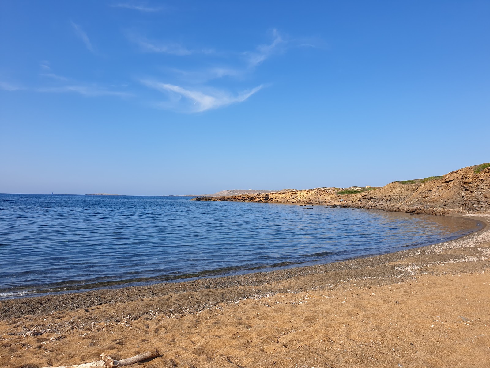 Foto di Cala Mica con micro baia