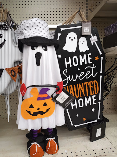 Discount Store «Big Lots», reviews and photos, 5580 NW 167th St, Miami Lakes, FL 33014, USA