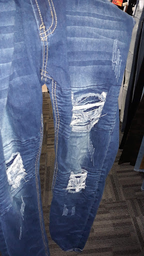 Shopping Mall «Orange Promenade Shopping Ctr», reviews and photos, 80 Boston Post Rd, Orange, CT 06477, USA