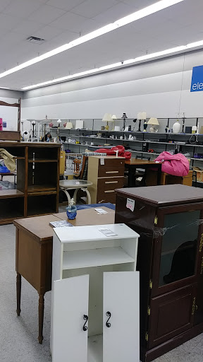 Thrift Store «Goodwill Thornton», reviews and photos, 550 E 102nd Ave, Thornton, CO 80229, USA