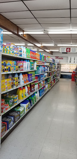 Grocery Store «Farmers Market», reviews and photos, 103 W 2nd St N, Wright City, MO 63390, USA