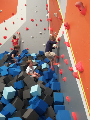 Employment Agency «Adecco Staffing», reviews and photos, 20 Fall Pippin Lane Suite 205, Asheville, NC 28803, USA