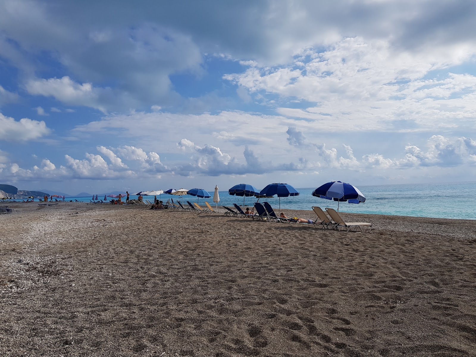 Foto af Gaidaros Beach og dens smukke landskab