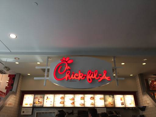 Fast Food Restaurant «Chick-fil-A», reviews and photos, 1610 Oviedo Mall Boulevard, Oviedo, FL 32765, USA