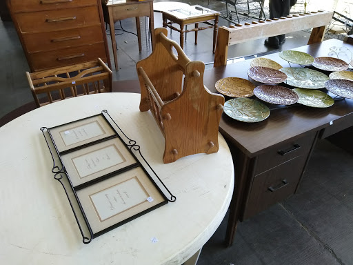 Thrift Store «Deseret Industries Thrift Store», reviews and photos, 3000 Auburn Blvd B, Sacramento, CA 95821, USA