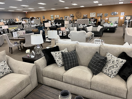 Furniture Store «Raymour & Flanigan Furniture and Mattress Store», reviews and photos, 1855 Central Park Ave, Yonkers, NY 10710, USA