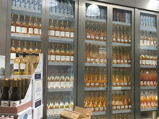 Liquor Store «Triton Liquors Miami Beach», reviews and photos, 2897 Collins Ave, Miami, FL 33140, USA