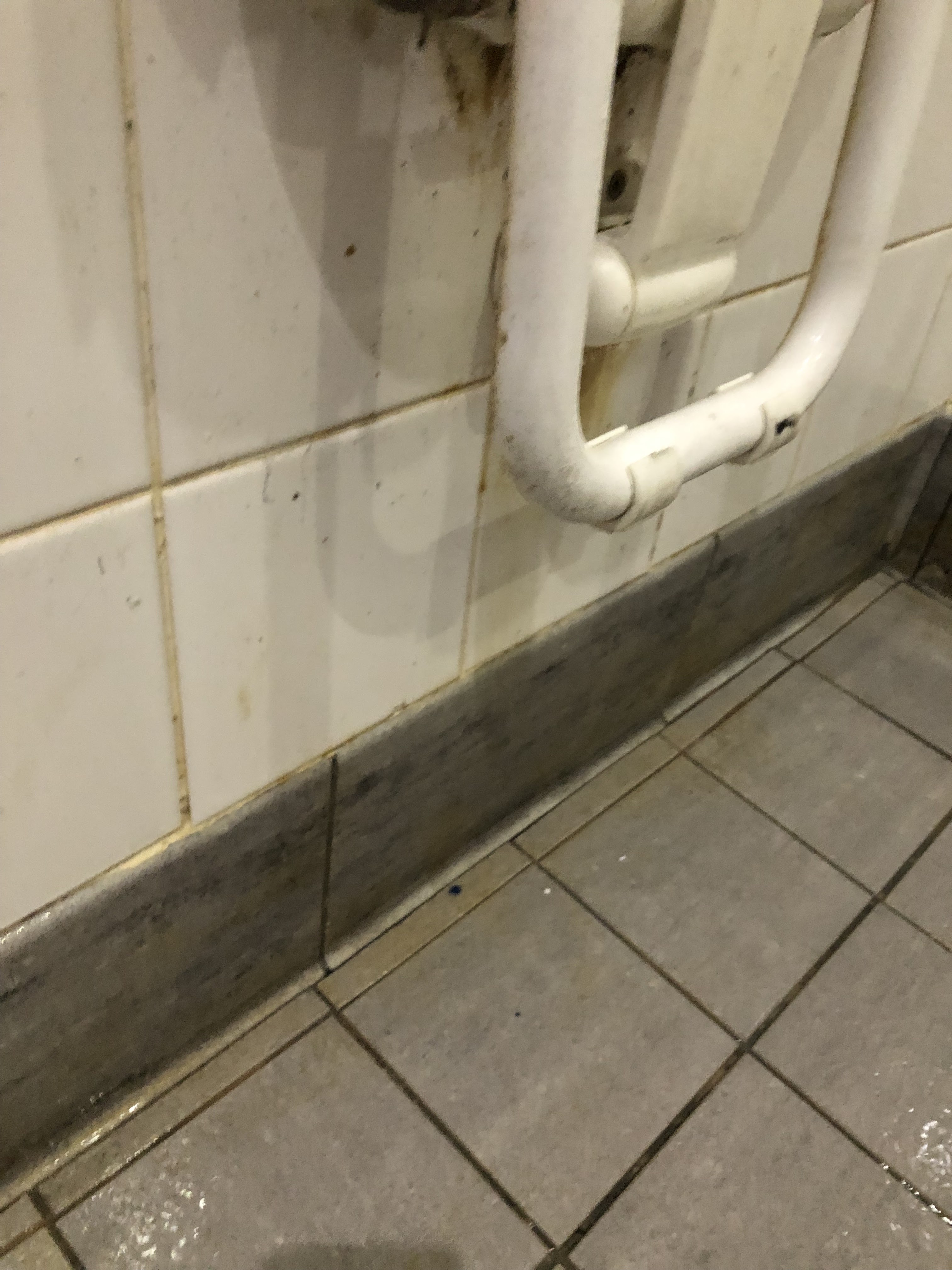 Photo n° 6 de l'avis de Rodrigue.o fait le 12/10/2023 à 03:40