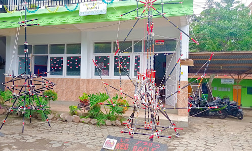 Dari tamu - Pondok Modern Babussalam Al Firdaus Karangploso - Kabupaten Malang