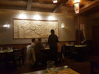 Atmosphère du Restaurant thaï Khun Thaï. à Croissy - n°10