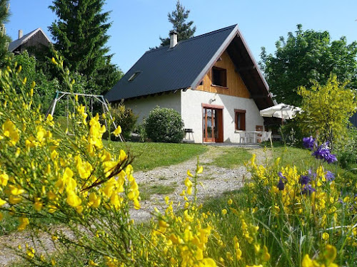 Lodge Location gîtes de vacances en Chartreuse - Chalets Nurit Plateau-des-Petites-Roches