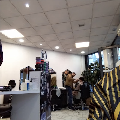 Nelia Coiffure à Paris