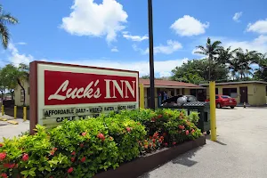 Luck's Inn image