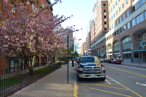 Health Club «Crunch - Hoboken», reviews and photos, 110 Sinatra Dr, Hoboken, NJ 07030, USA