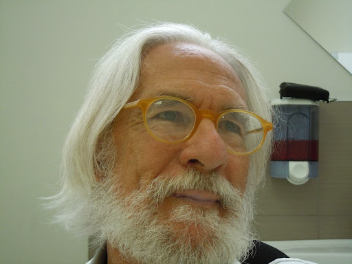 Dott. Renato Colombo, Dermatologist