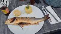 Plats et boissons du Restaurant de poisson La Barque Bleue Lyon - n°1